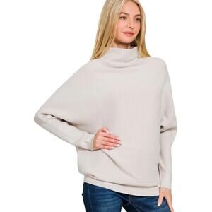 A. N. DESIGN women's Beige Mock Neck Tunic Sweater size Medium